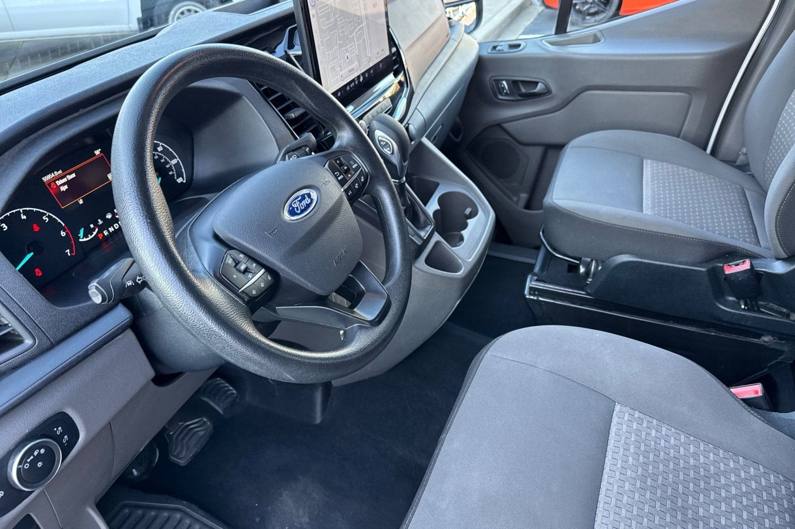 2023 Ford Transit Passenger Wagon XL