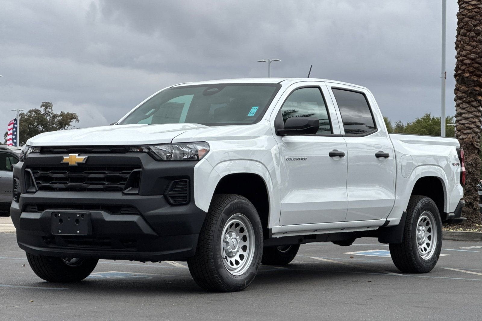 2025 Chevrolet Colorado WT/LT