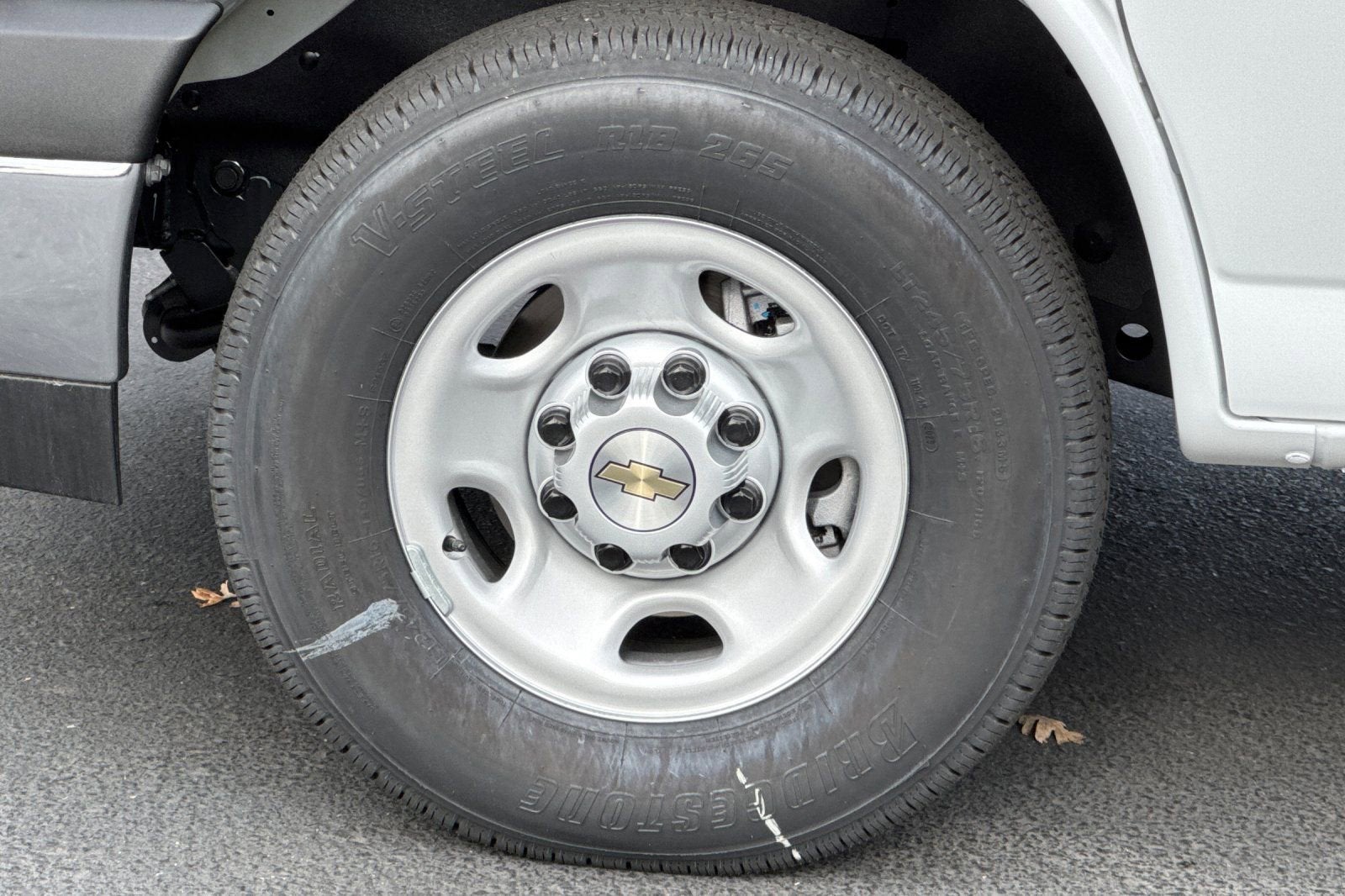 2025 Chevrolet Express Cargo 2500 WT