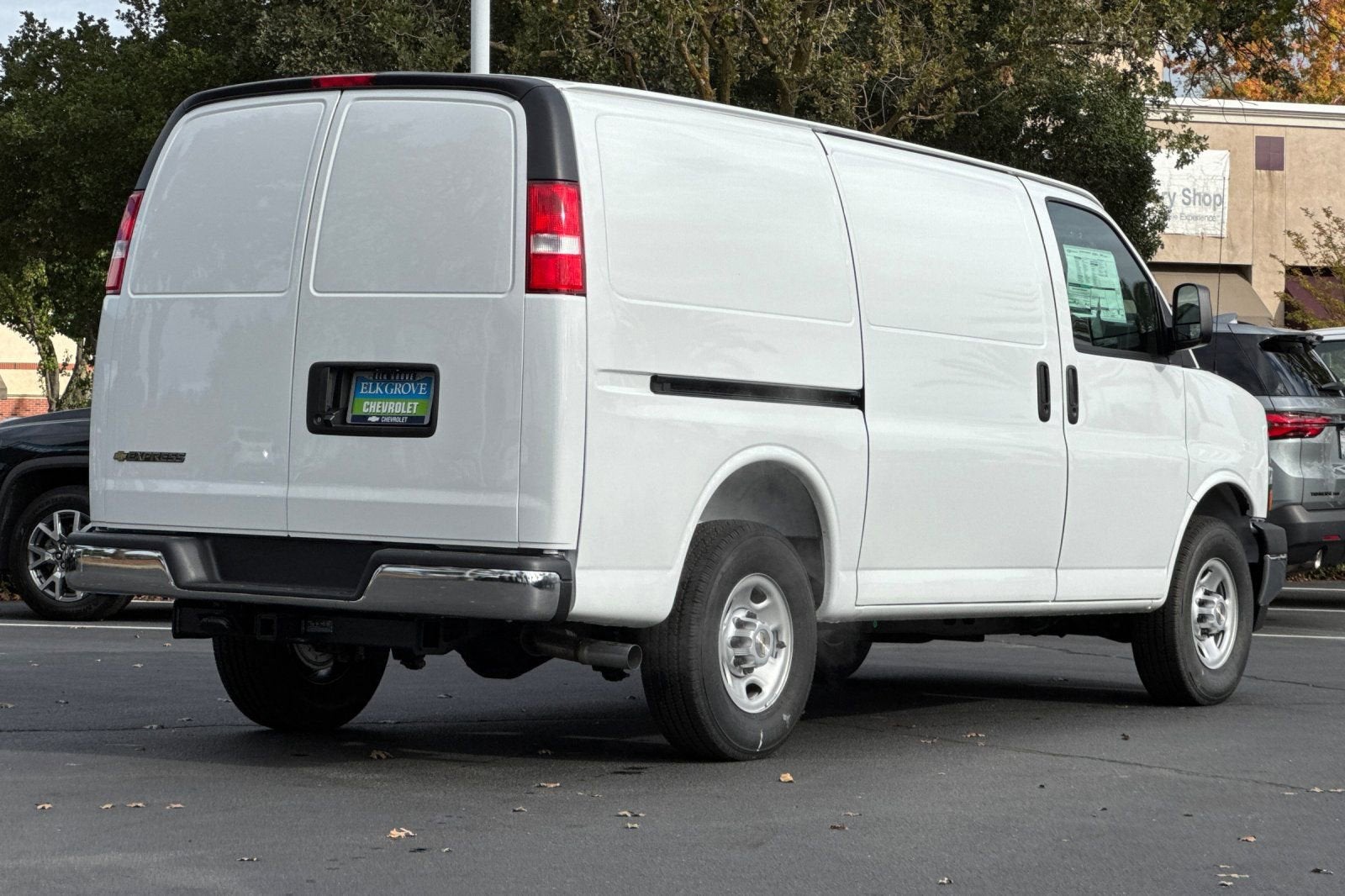 2025 Chevrolet Express Cargo 2500 WT