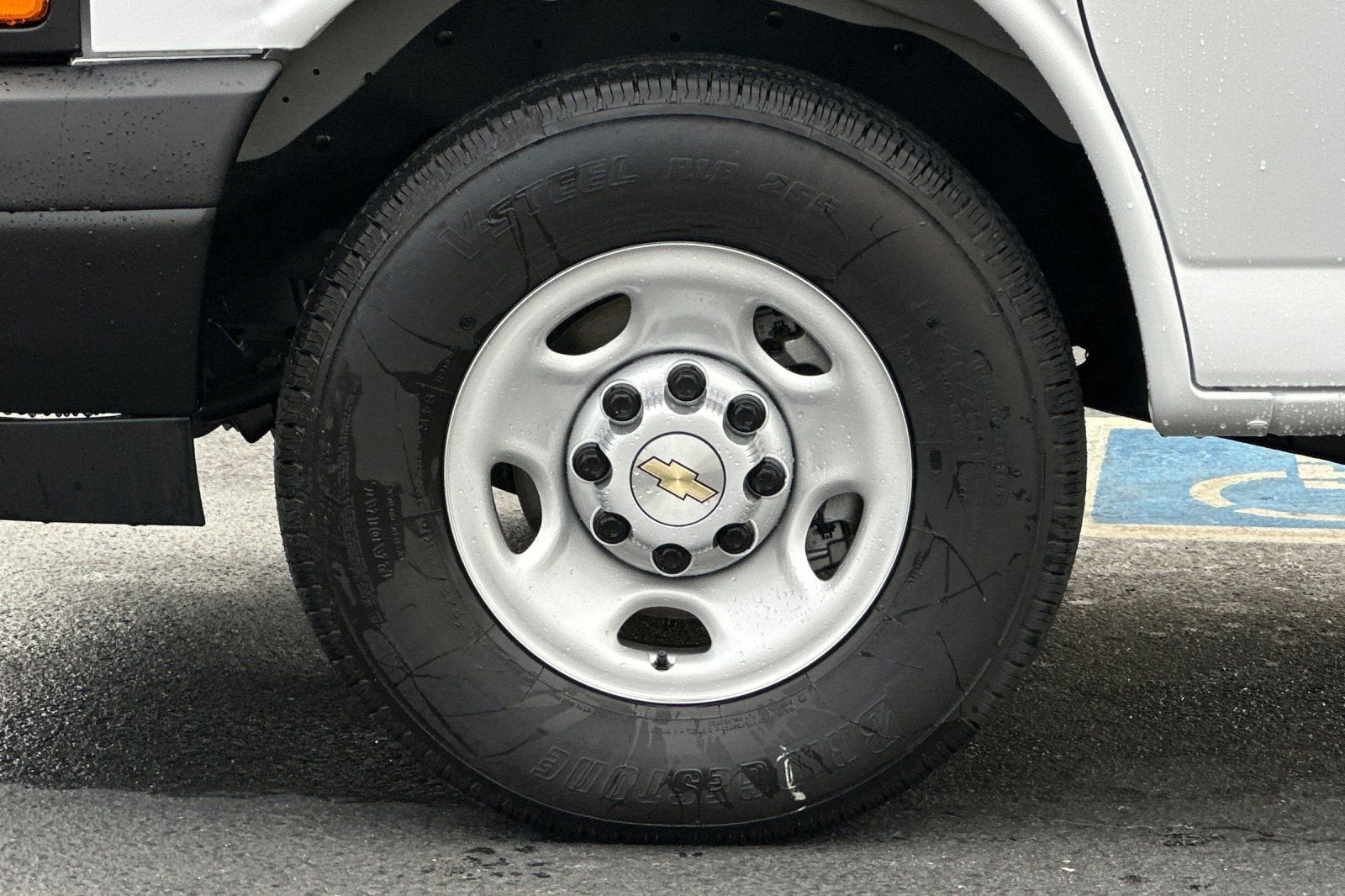 2025 Chevrolet Express Cargo 2500 WT