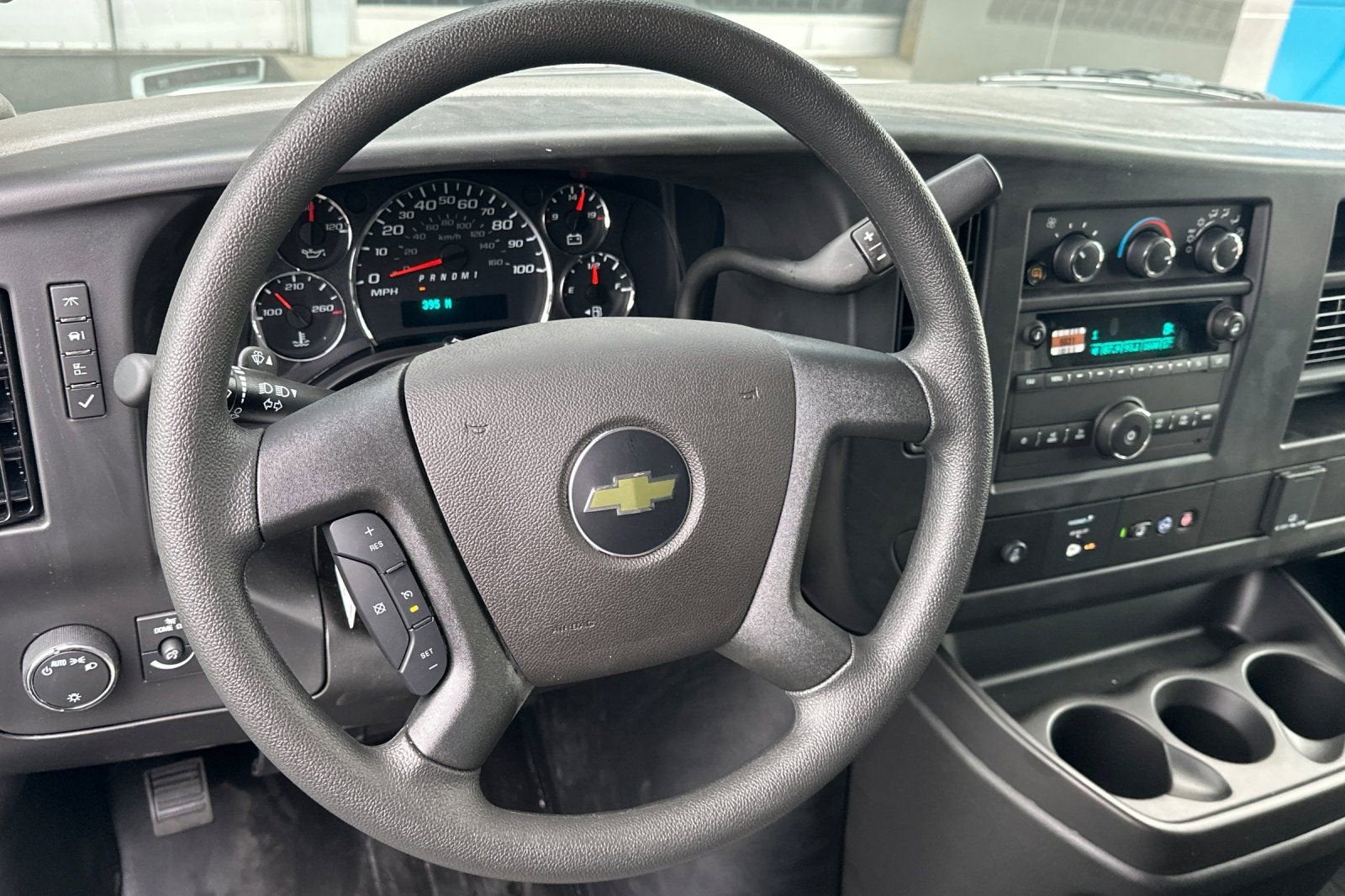 2025 Chevrolet Express Cargo 2500 WT