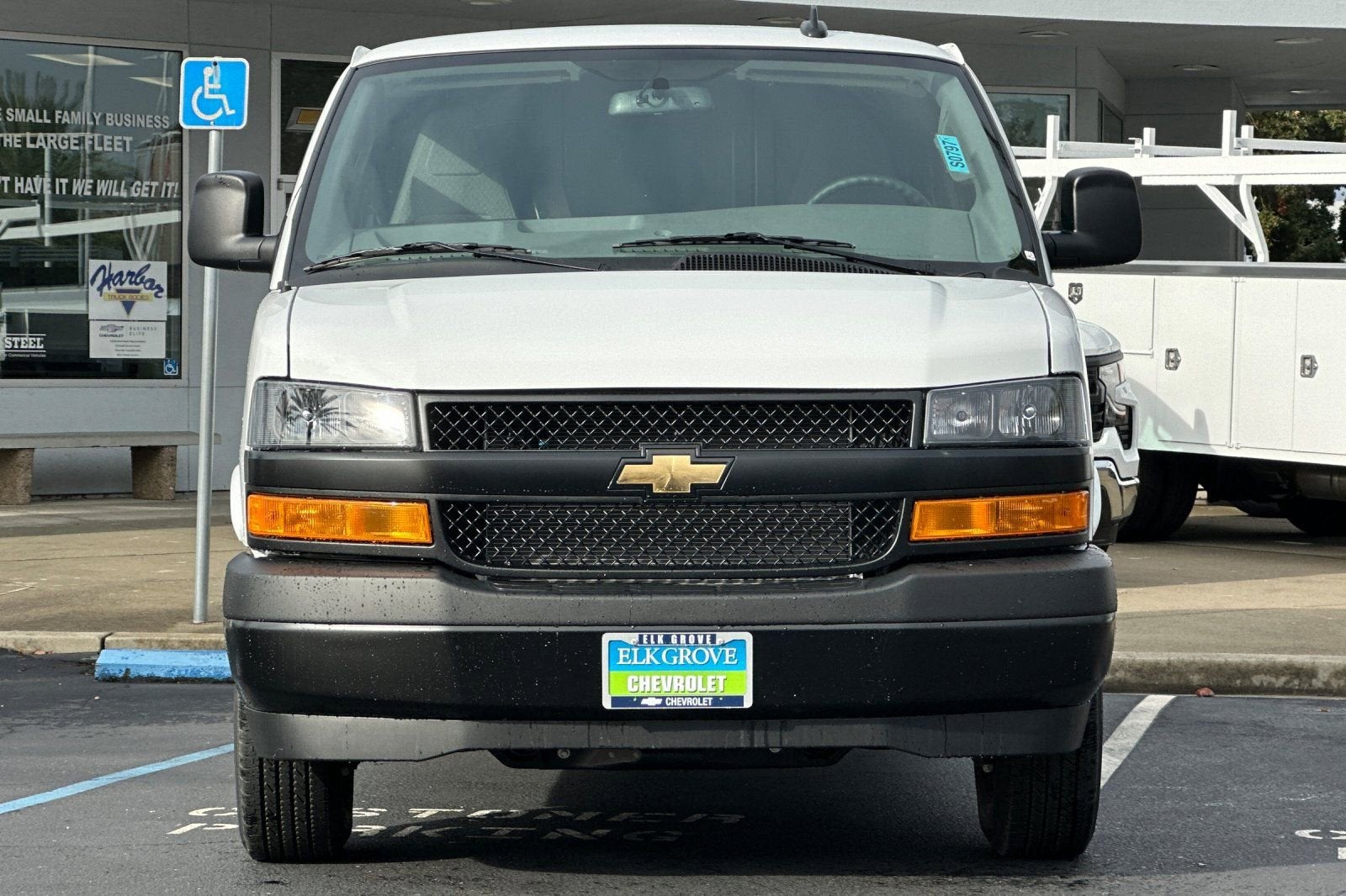 2025 Chevrolet Express Cargo 2500 WT