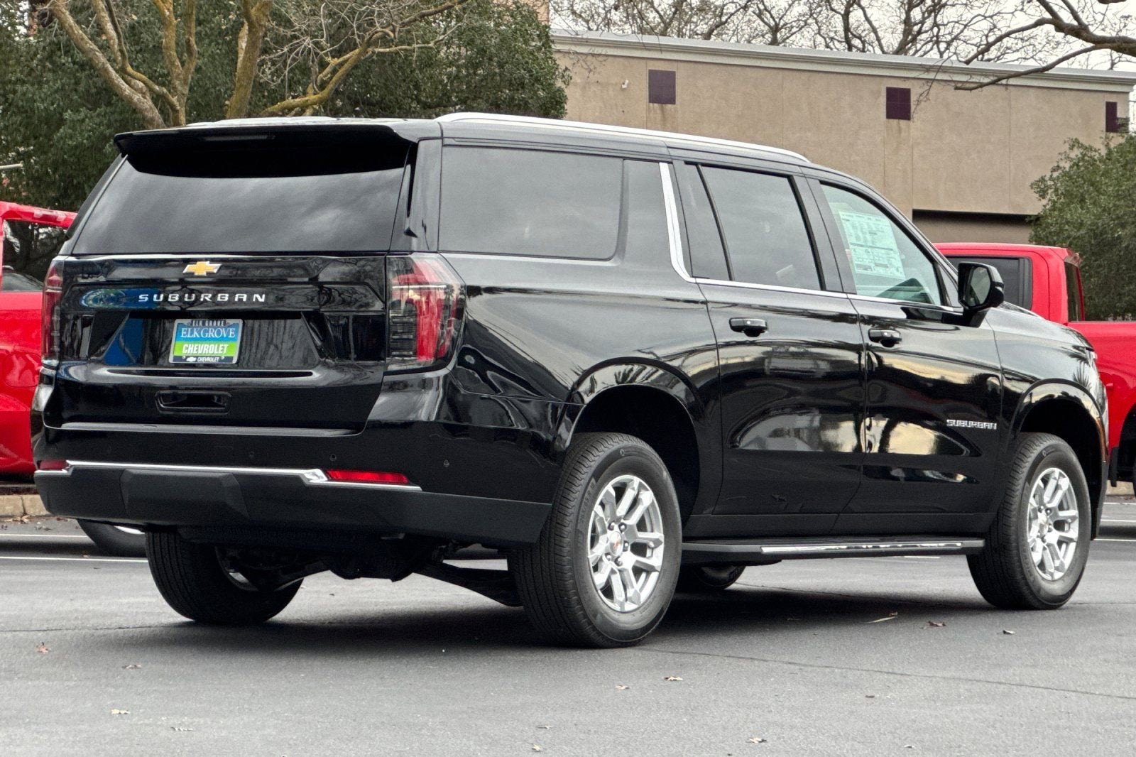 2026 Chevrolet Suburban LS