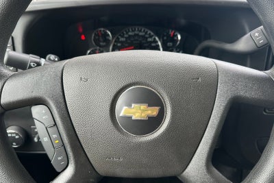 2024 Chevrolet Express Cutaway 3500 1WT
