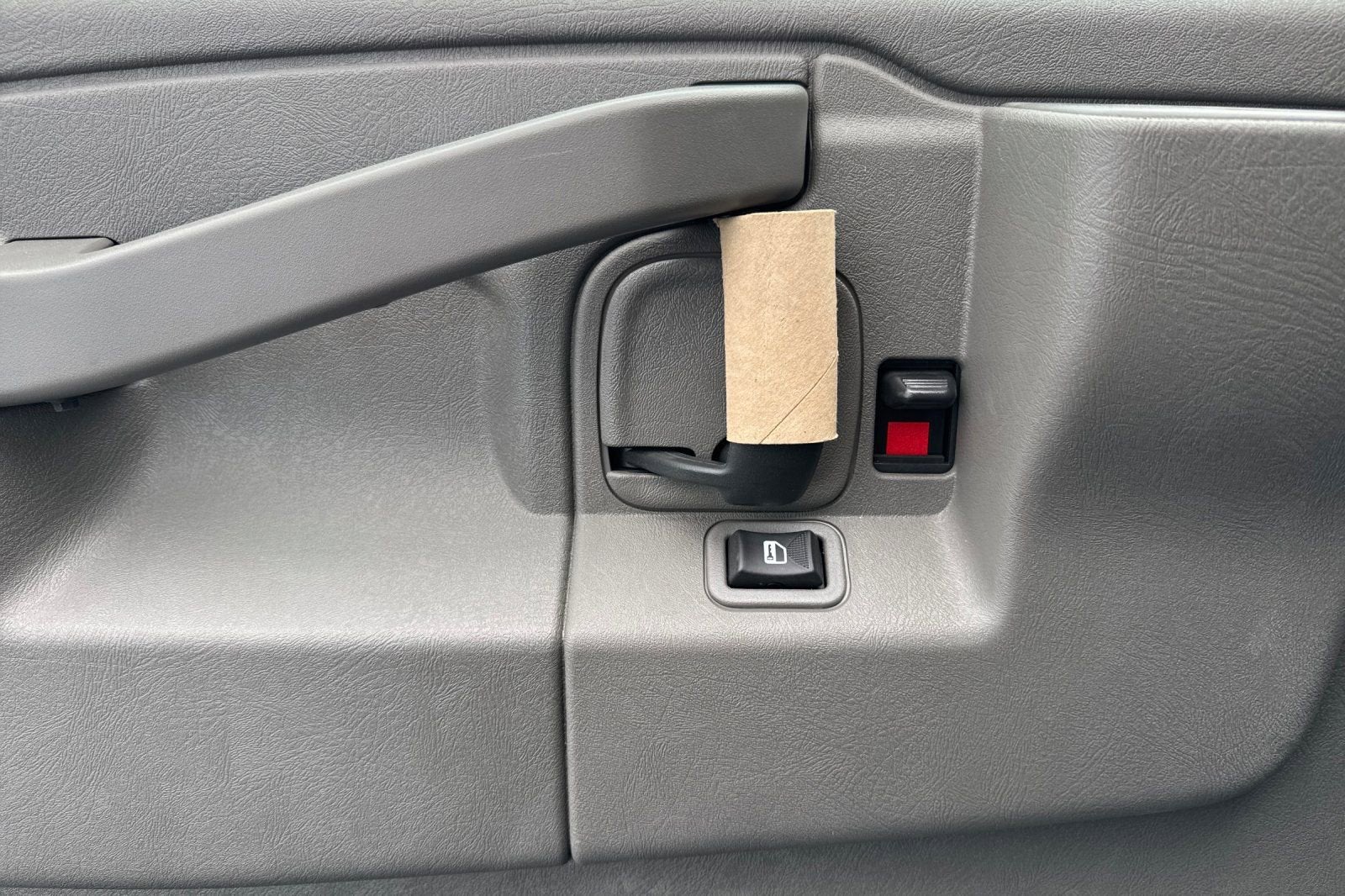 2024 Chevrolet Express Cutaway 3500 1WT