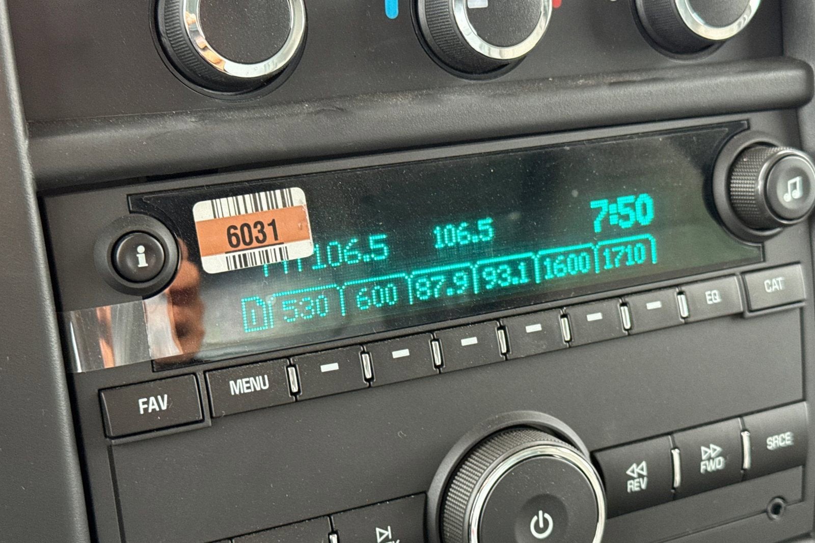 2024 Chevrolet Express Cutaway 3500 1WT