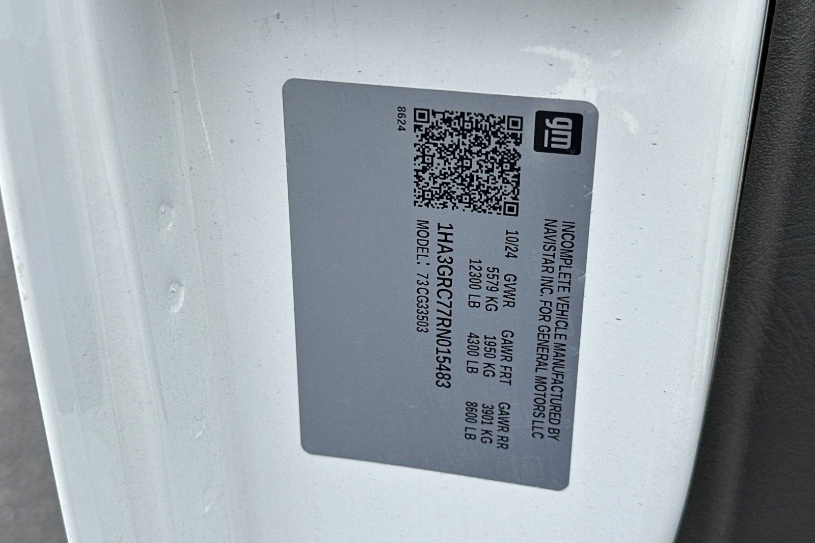 2024 Chevrolet Express Cutaway 3500 1WT