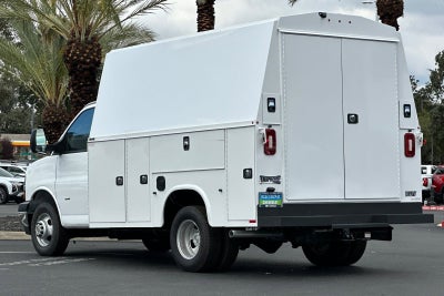 2024 Chevrolet Express Cutaway 3500 1WT
