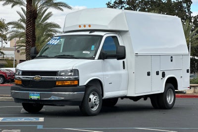 2024 Chevrolet Express Cutaway 3500 1WT