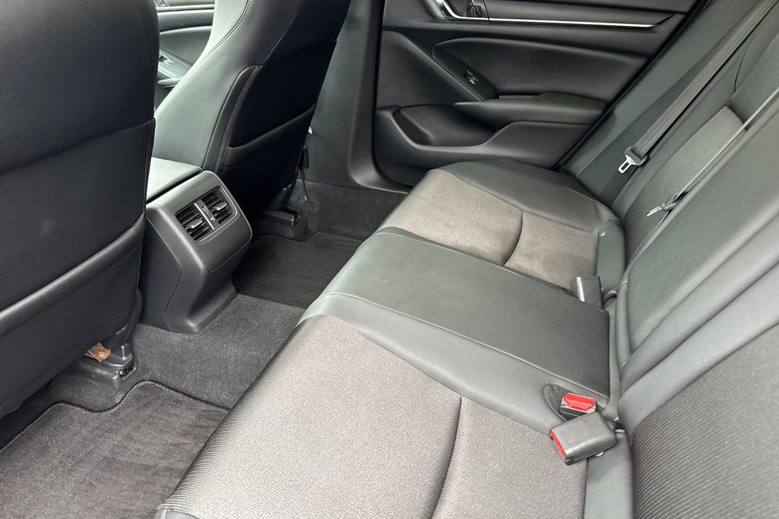 2019 Honda Accord Sedan Sport 2.0T