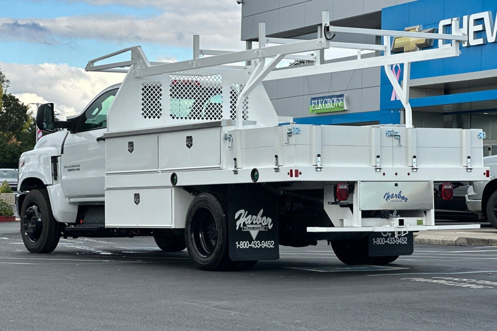 2024 Chevrolet Silverado 5500 HD Work Truck