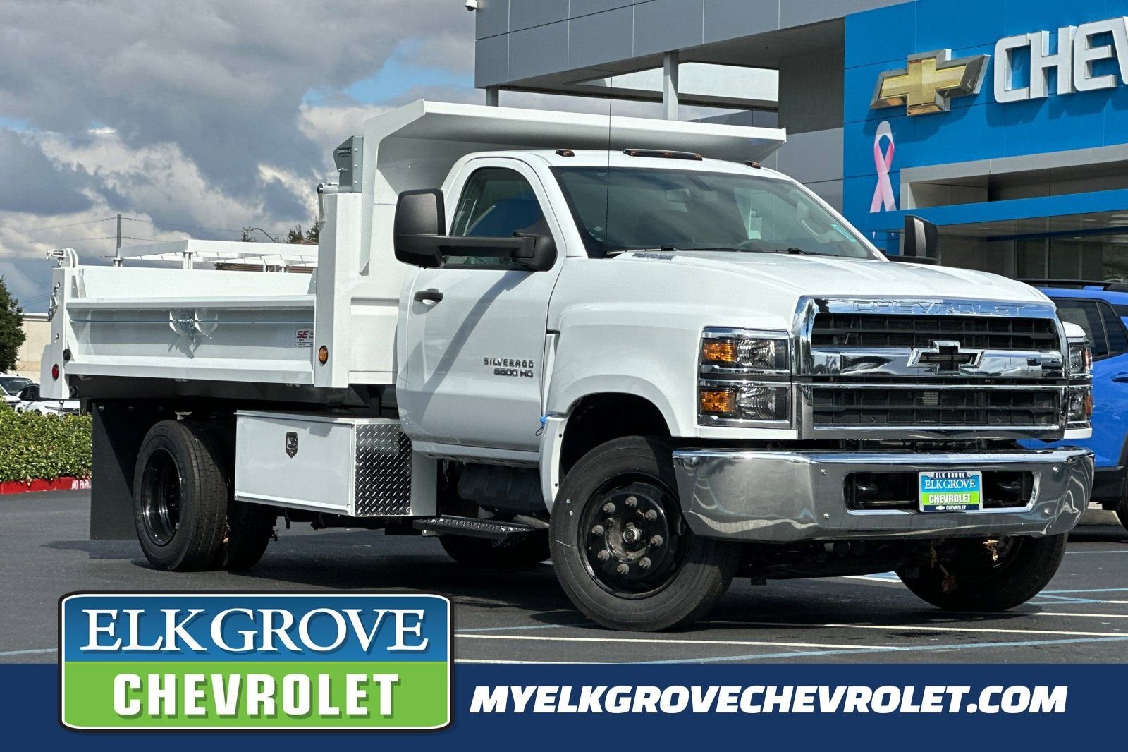 2024 Chevrolet Silverado 5500 HD Work Truck