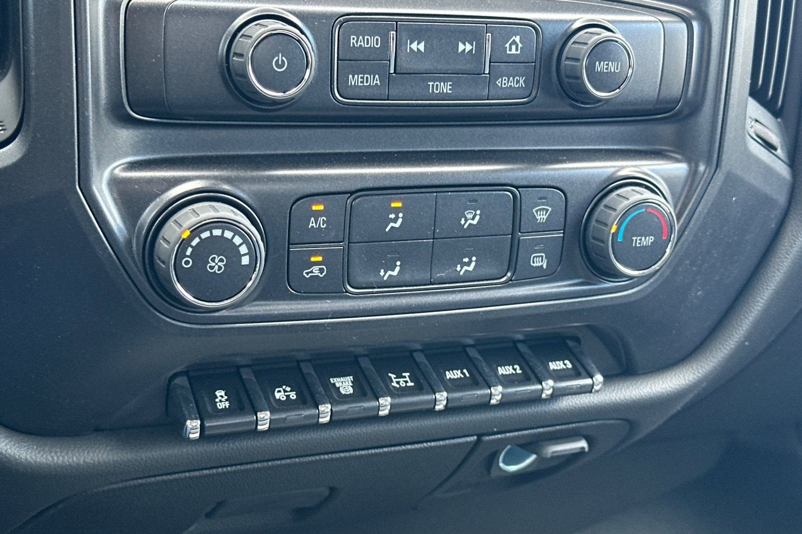 2024 Chevrolet Silverado 5500 HD Work Truck