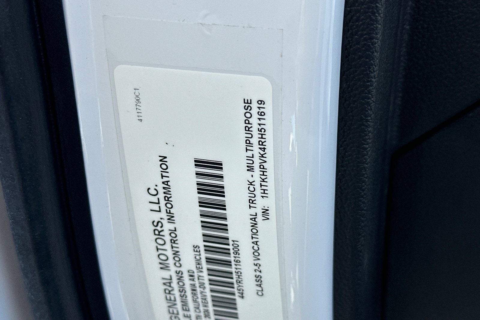 2024 Chevrolet Silverado 5500 HD Work Truck