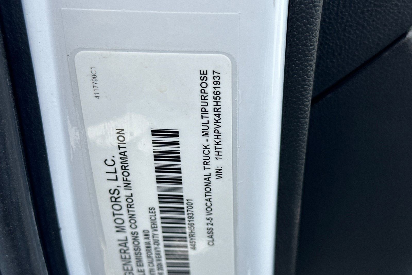 2024 Chevrolet Silverado 5500 HD Work Truck