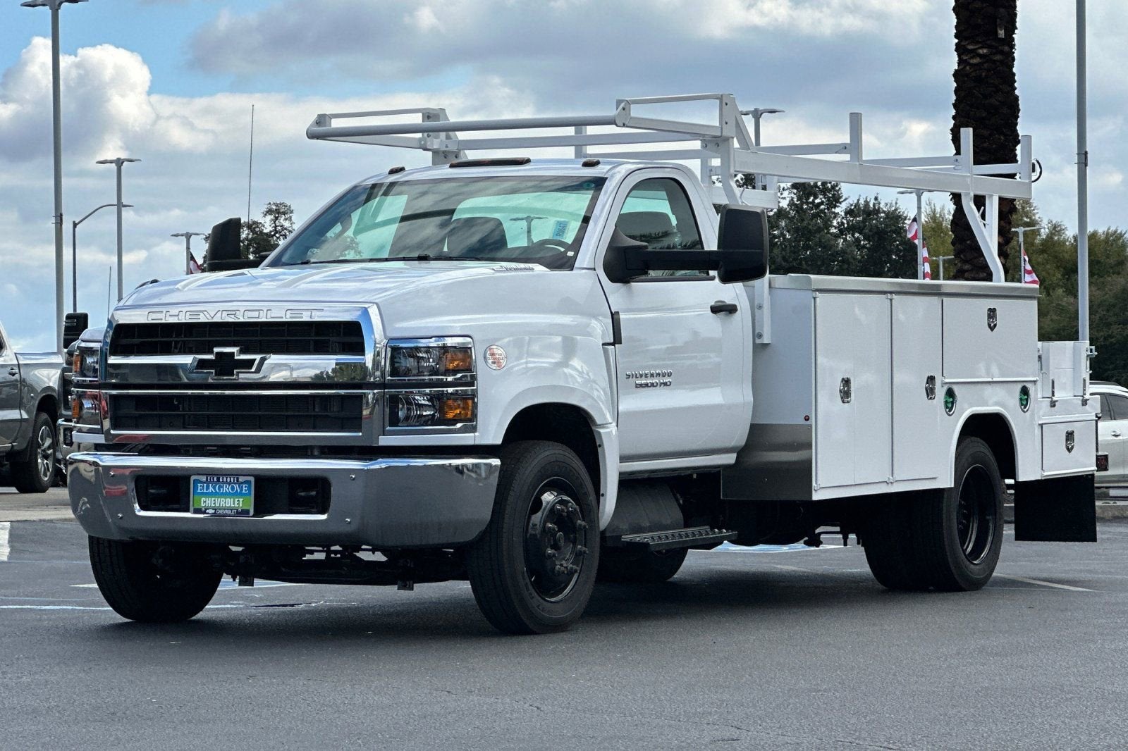 2024 Chevrolet Silverado 5500 HD Work Truck