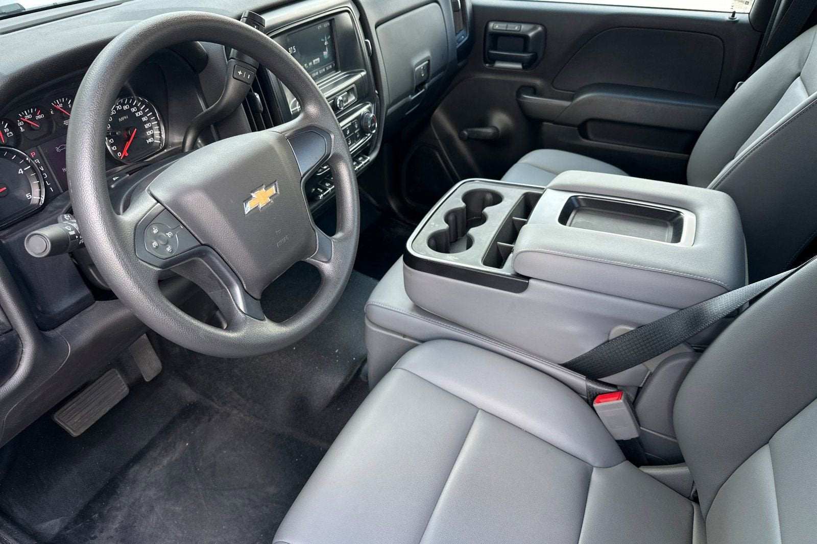 2023 Chevrolet Silverado 5500 HD Work Truck