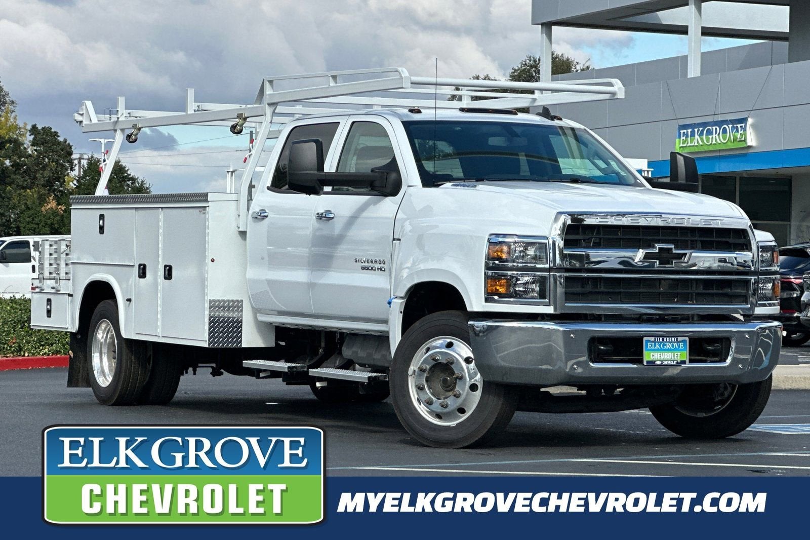 2023 Chevrolet Silverado 5500 HD Work Truck