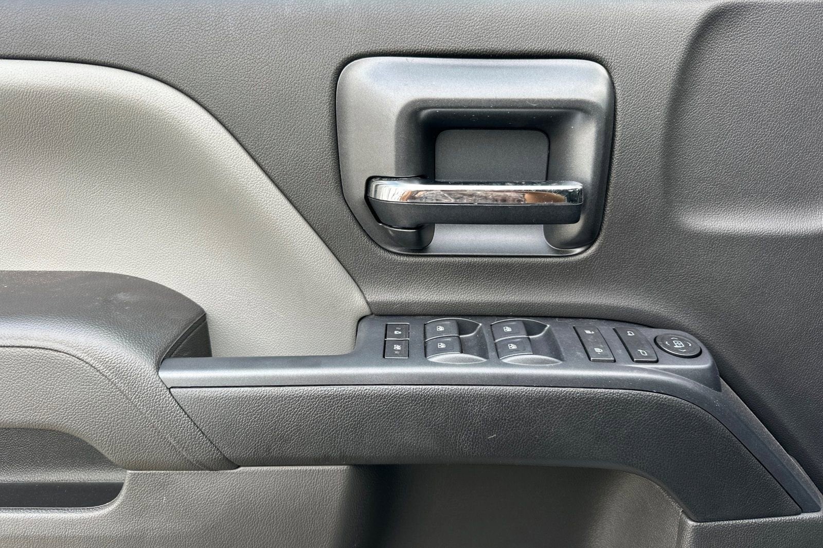 2023 Chevrolet Silverado 5500 HD Work Truck