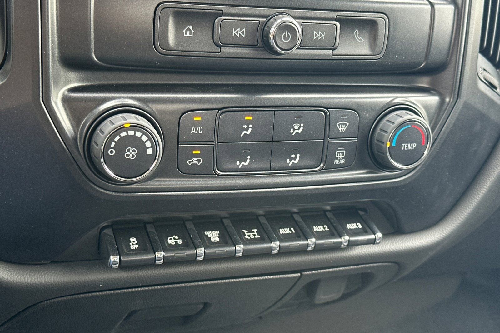 2023 Chevrolet Silverado 5500 HD Work Truck