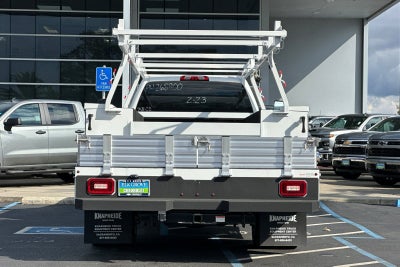 2023 Chevrolet Silverado 5500 HD Work Truck