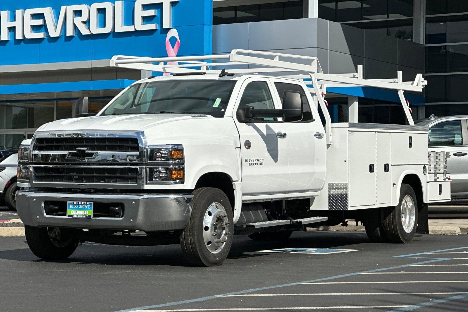 2023 Chevrolet Silverado 5500 HD Work Truck