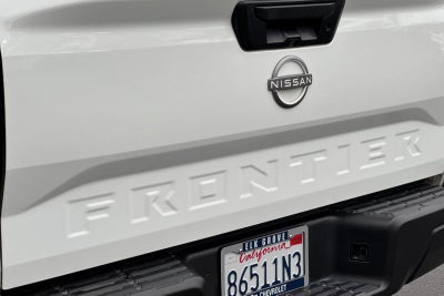 2022 Nissan Frontier S