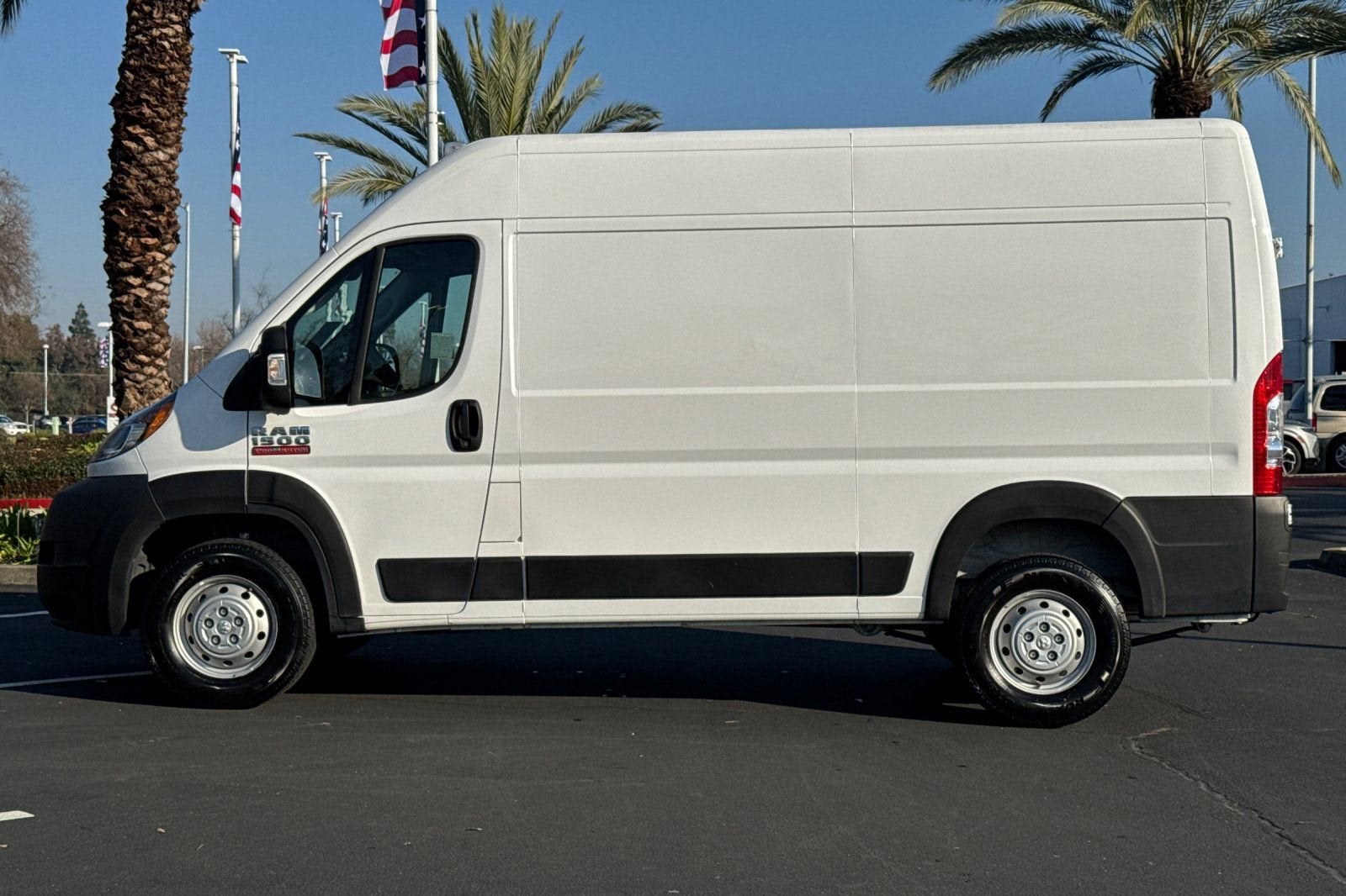 2022 RAM ProMaster Cargo Van 1500 LOW 136"