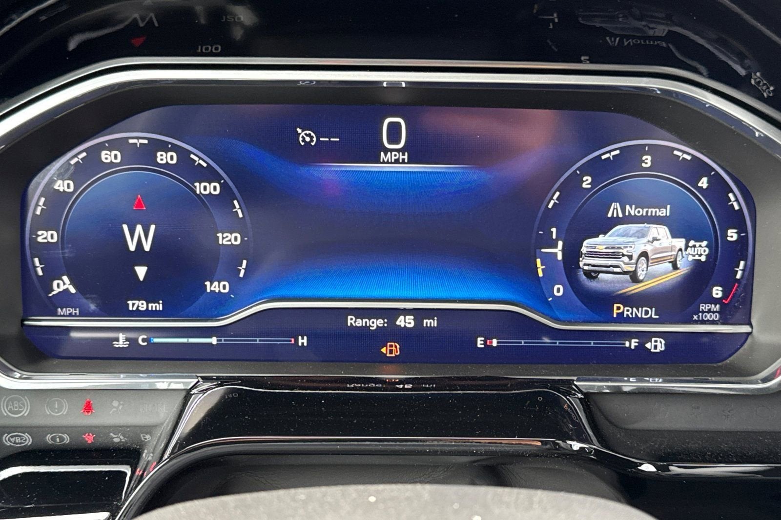 2025 Chevrolet Silverado 1500 LT (2FL)