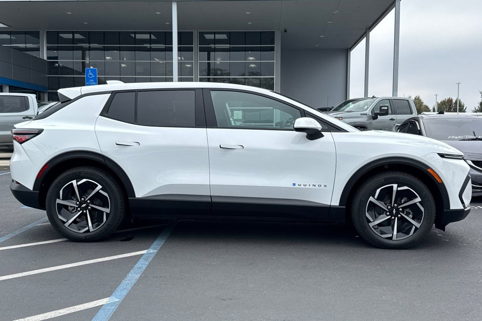 2026 Chevrolet Equinox EV LT