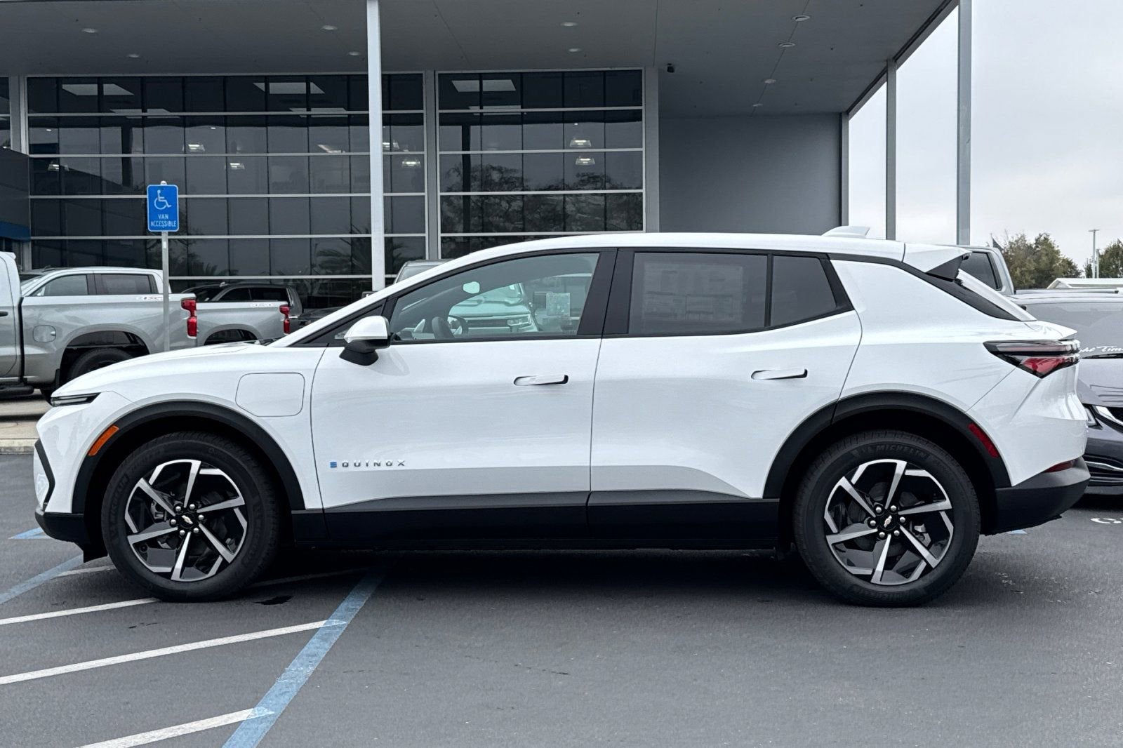 2026 Chevrolet Equinox EV LT
