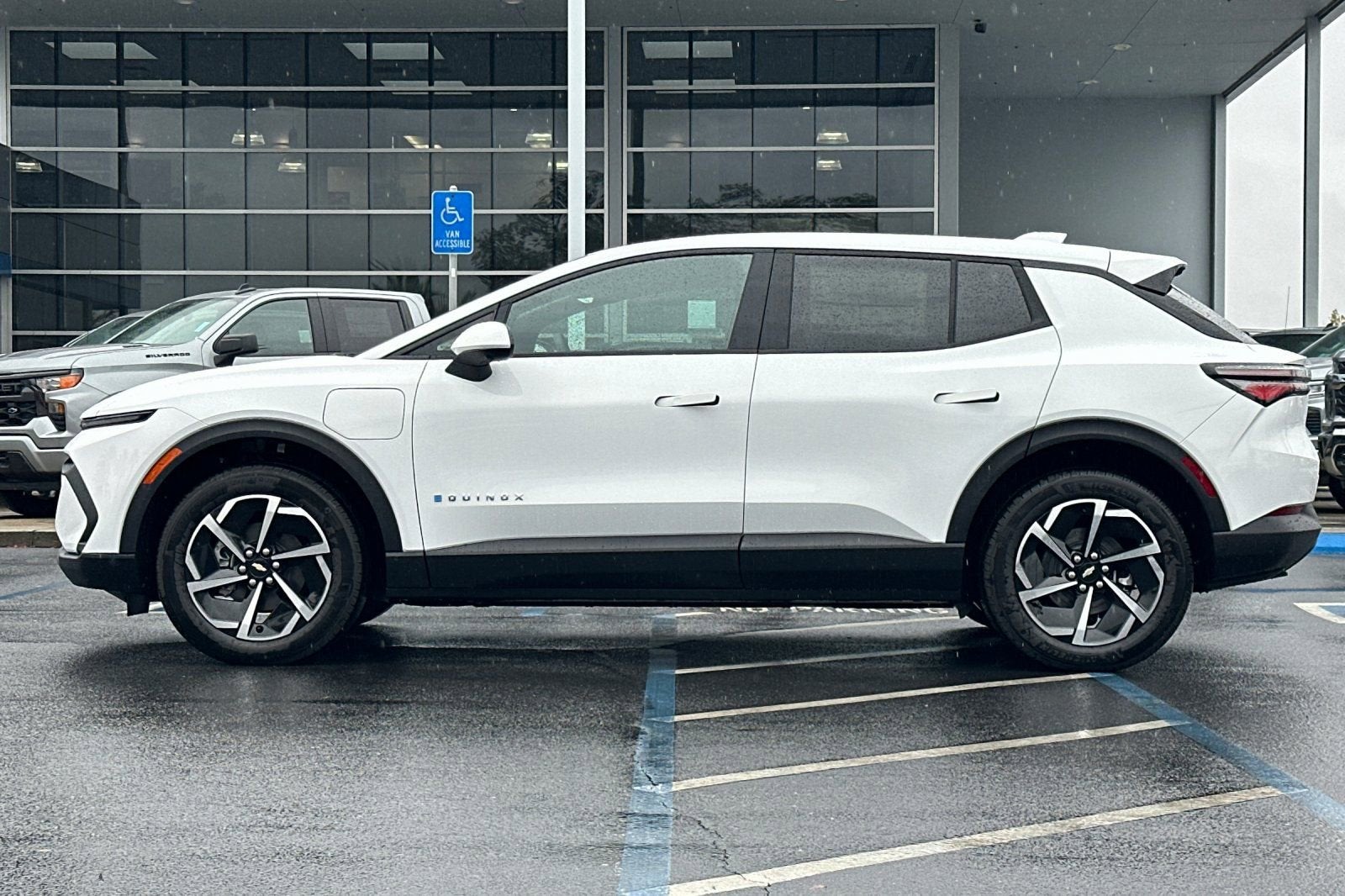 2026 Chevrolet Equinox EV LT
