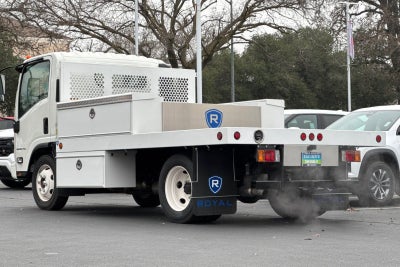 2024 Chevrolet Low Cab Forward 4500 Base